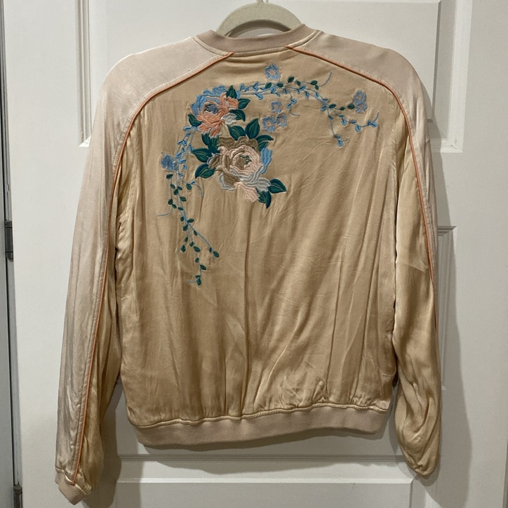 [BLANKNYC] Satin Embroidered Bomber Jacket - Picture 6 of 10